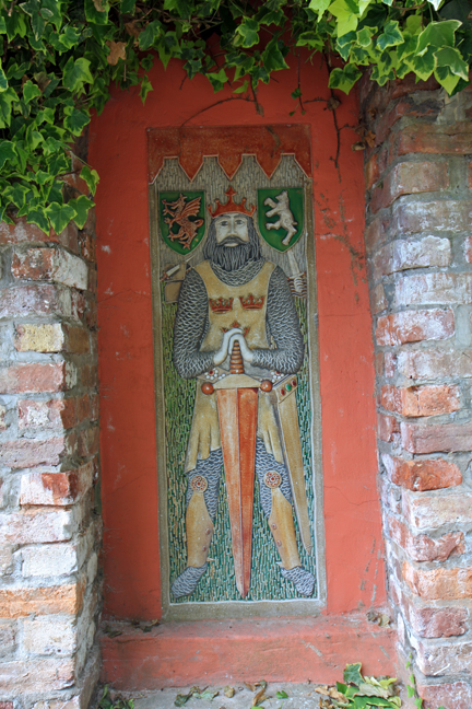 King Arthur, fresco in The Ffwrrwm, Caerleon