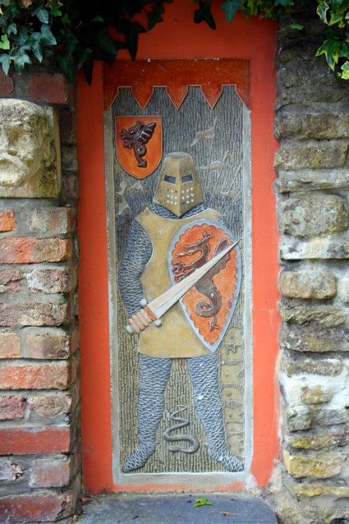 Sir Lancelot, fresco in The Ffwrrwm, Caerleon