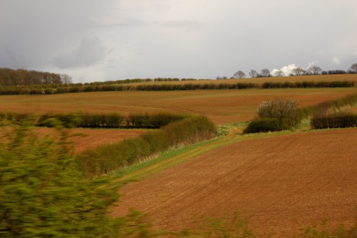 Paisagem da janela do trem / England's pleasant pastures from the train