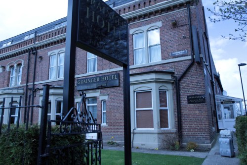 Grainger Hotel. Não vale mais que 30 libras. /Not worthy more than 30 pounds.