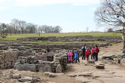 Kids leaving, snack time / Hora do lanche 