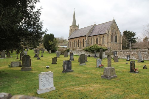 Igreja e cemitério / Church and graveyard