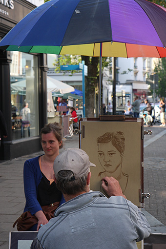 Artista de rua, não dos melhores / Street artist, not the best one