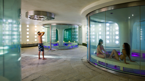 Outra foto do site: Saunas perfumadas / Aromatic Steam Rooms. Also from the website.