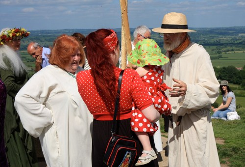 Druids fraternizing before the ritual / Druidas confraternizando antes do ritual