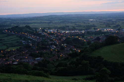 Anoitecer em Glastonbury / Nightfall in Glastonbury