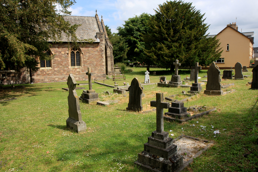 caerleonStCadocsChurch05